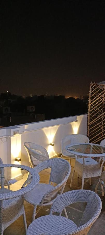 Hostel Sprinklers Nowe Delhi Zewnętrze zdjęcie