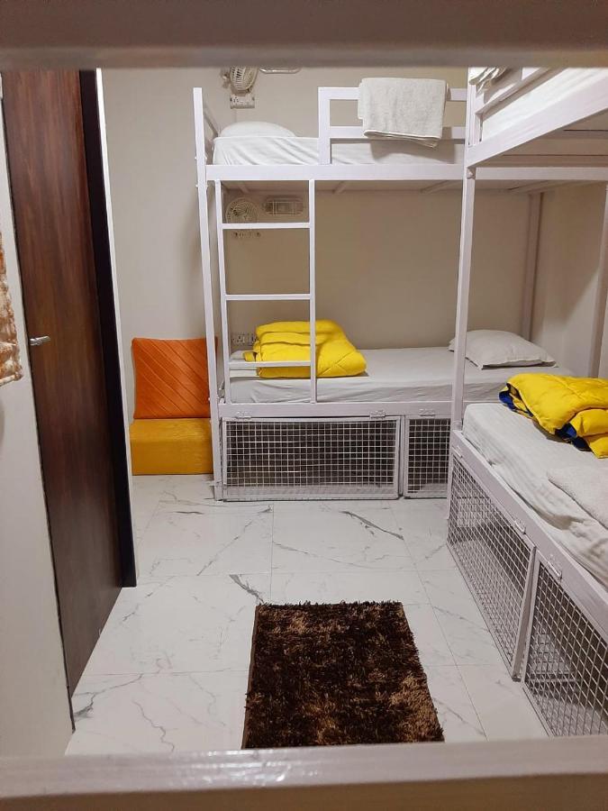 Hostel Sprinklers Nowe Delhi Zewnętrze zdjęcie